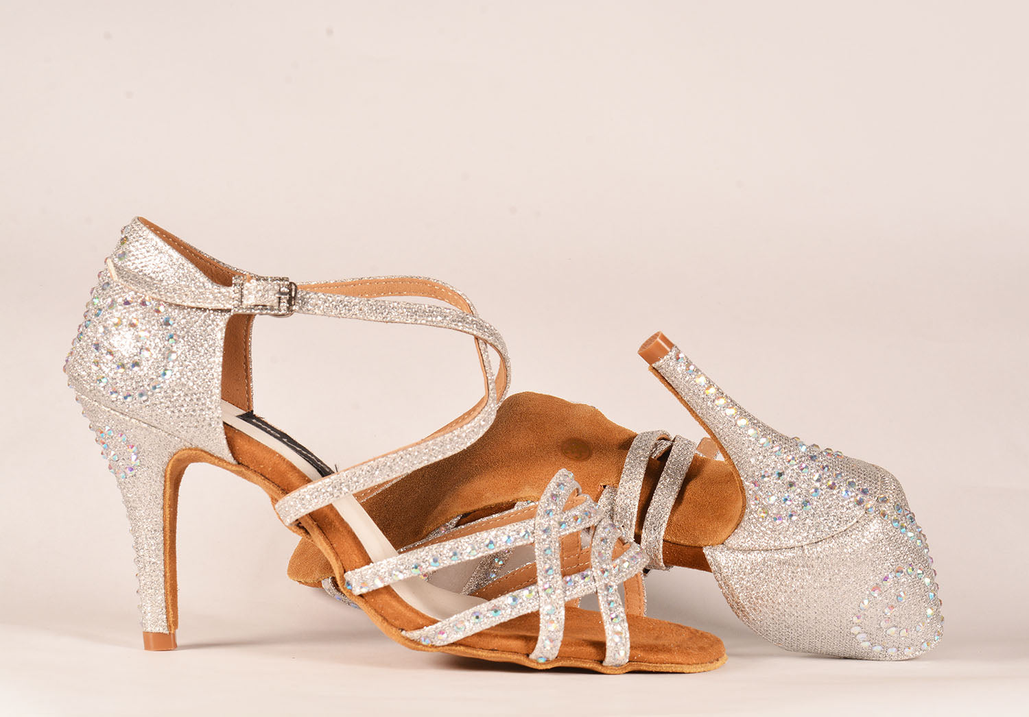 38 - Briosa Crystal Silver