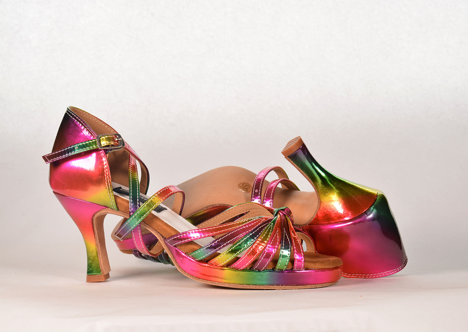 35 - Cariby Rainbow Plateau Cuoio